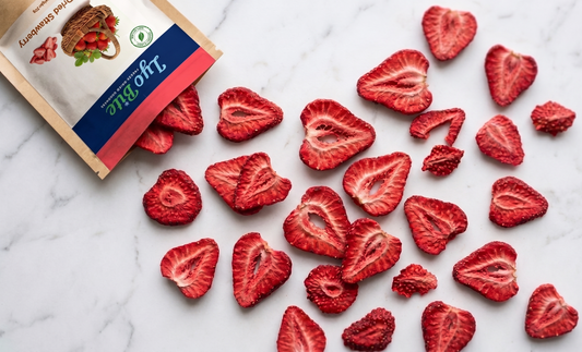 Freeze Dried Strawberries: Nutrition, Benefits & Recipes
